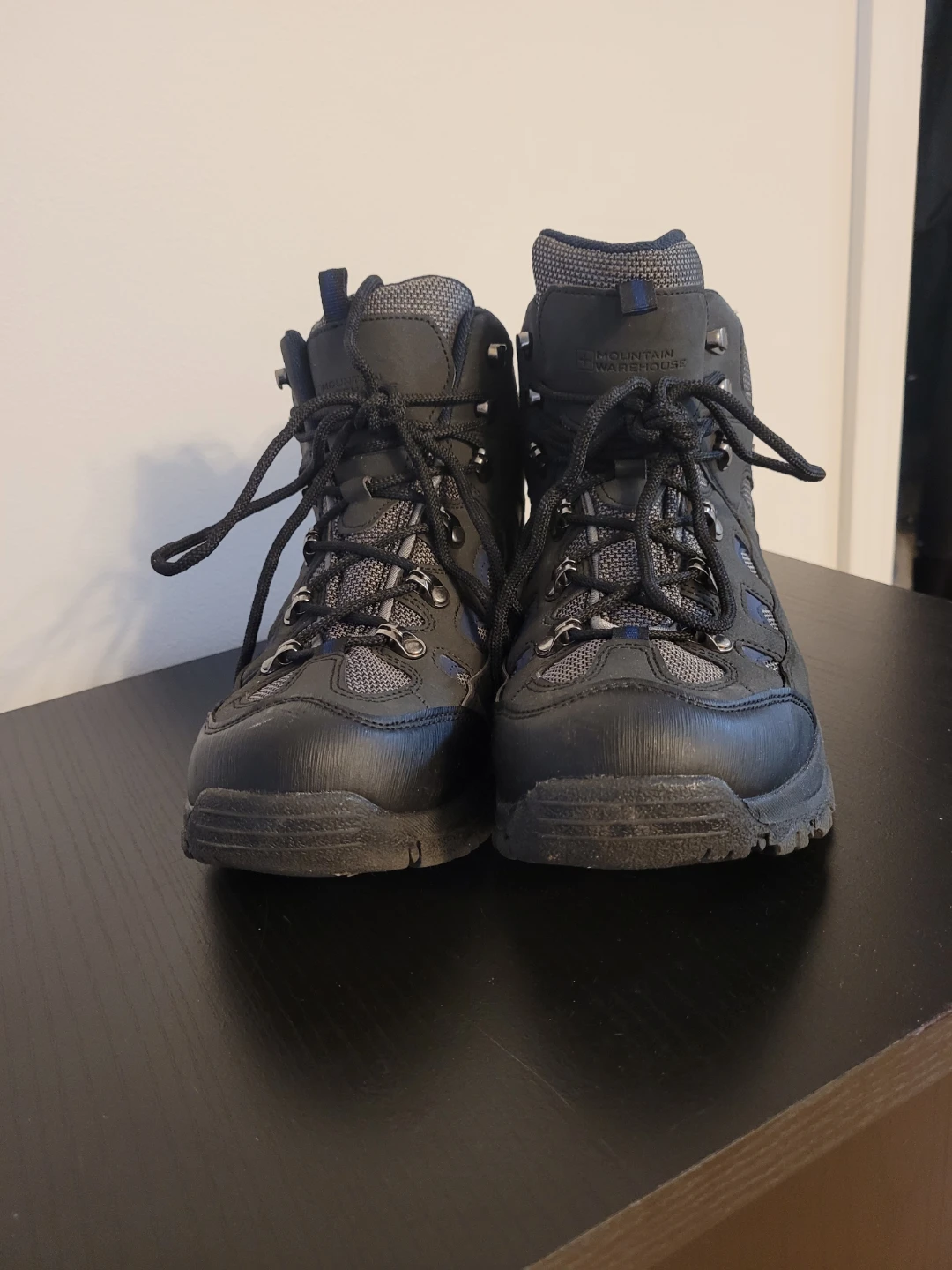 Mountain Warehouse Black Hiking Boots size 11 - photo 2