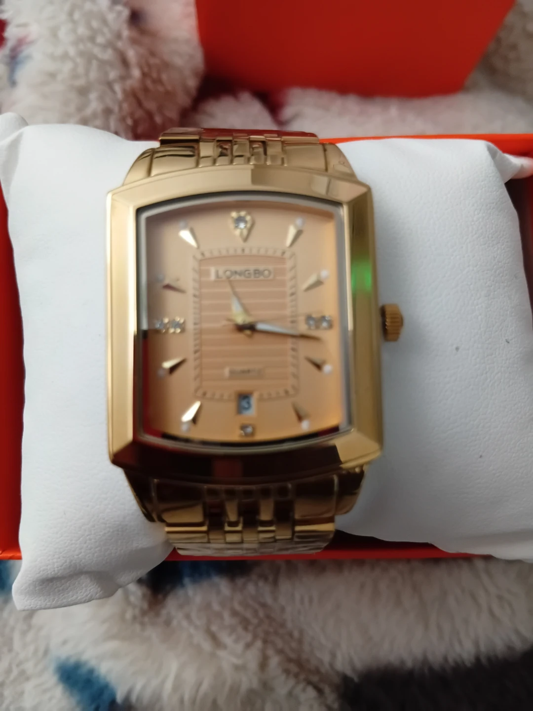 LONG BO Quartz Gold Tone Watch
