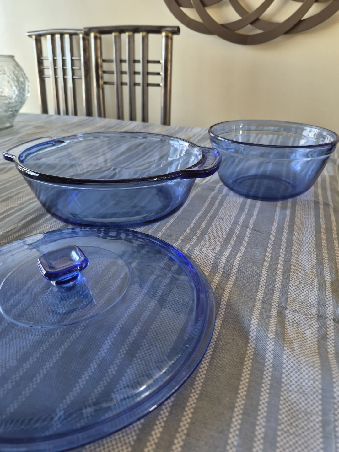Blue Glass Casserole Dish with Lid - photo 2