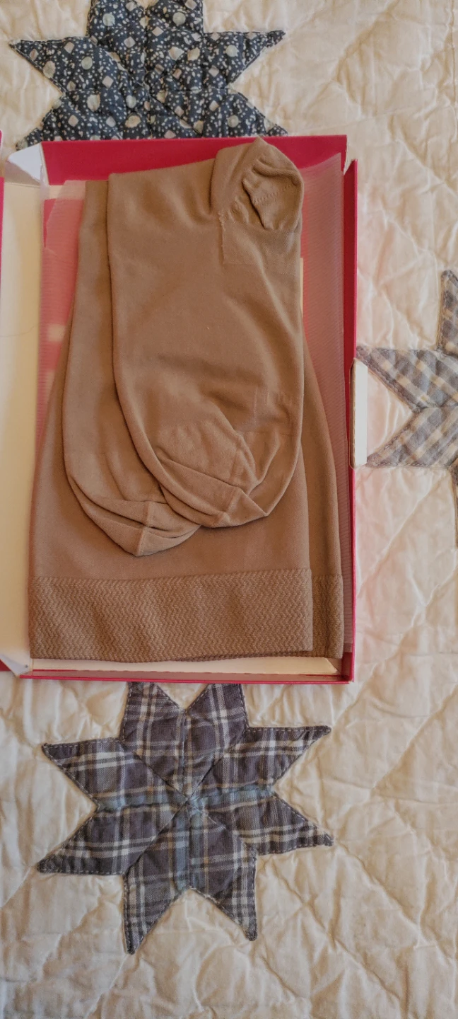 MediIVEN Medical Compression Stockings - photo 2