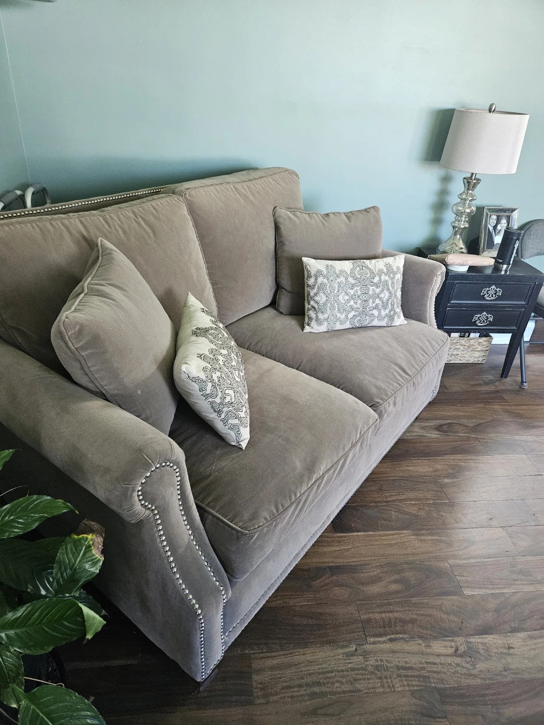 Custom-made couch & loveseat set thickest fabric, down cushions - photo 5