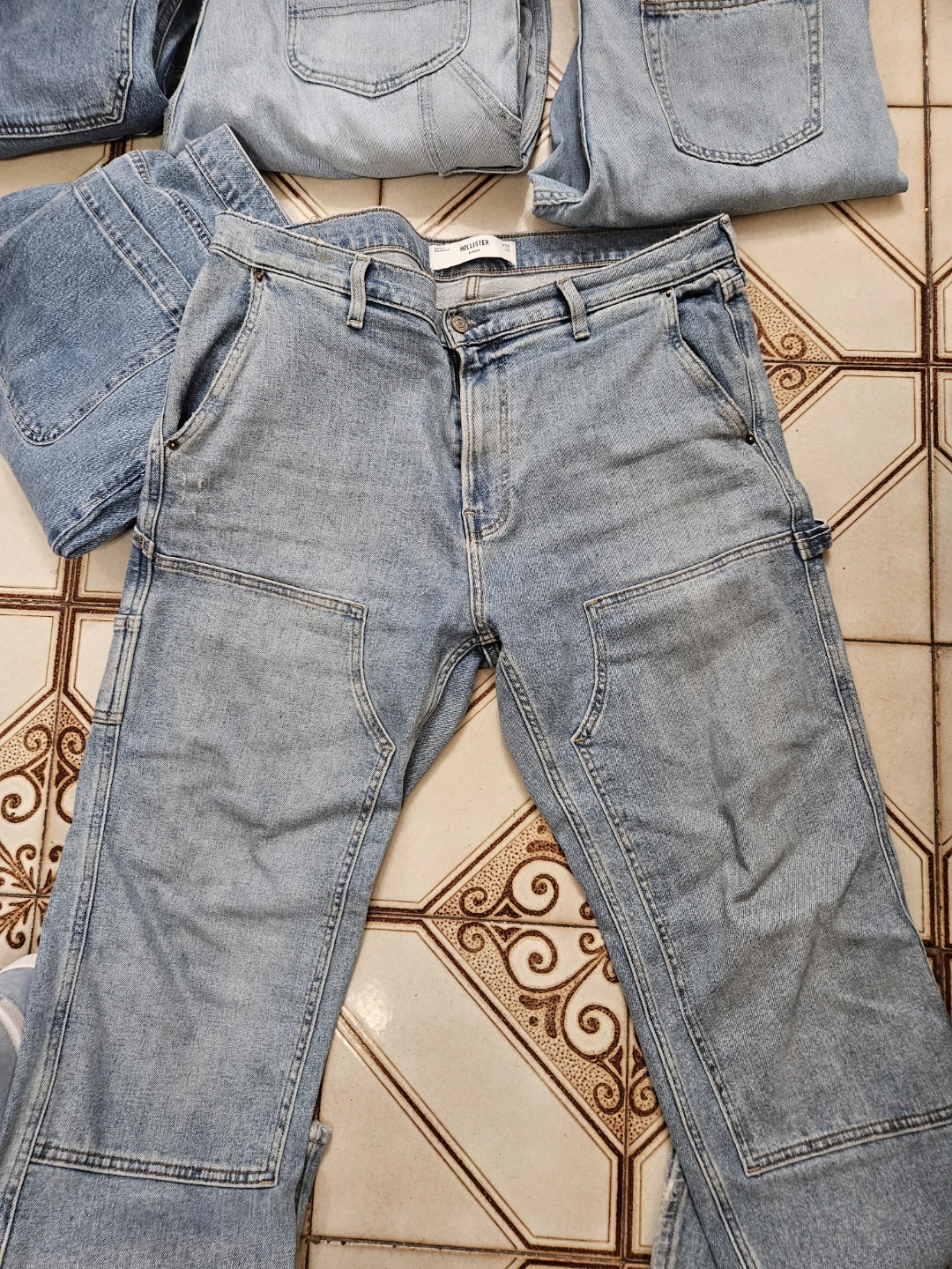 5 loose fit jeans 36x32  and 2 shorts - photo 2