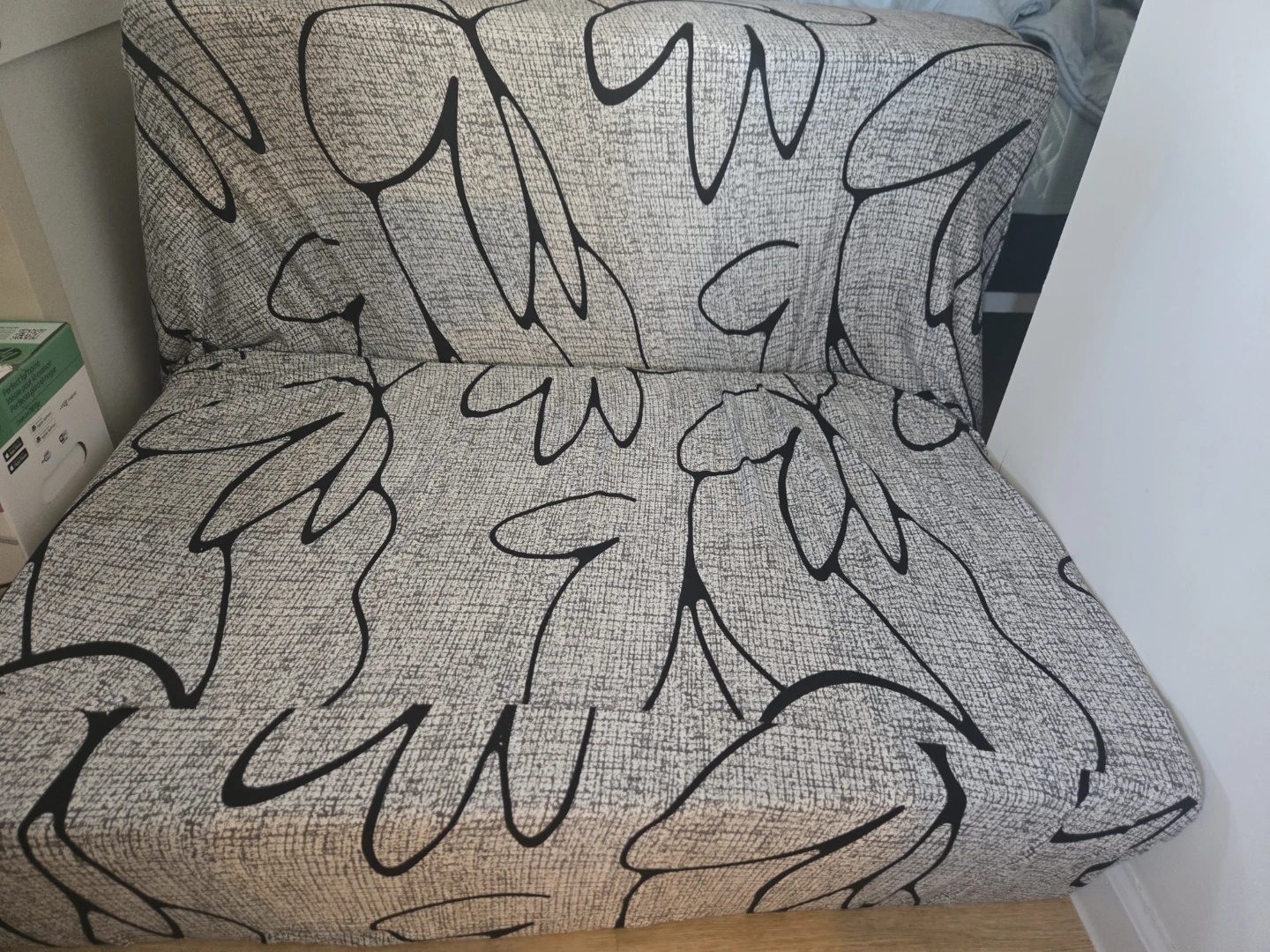 Foldable Sofa Slipcover with Abstract Pattern