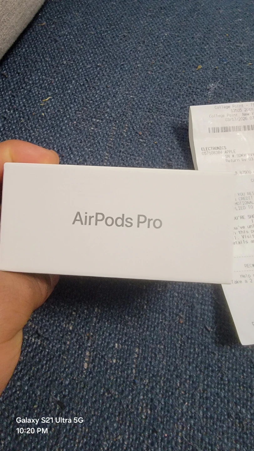 Apple AirPods Pro (3rd Generation) - White - photo 3