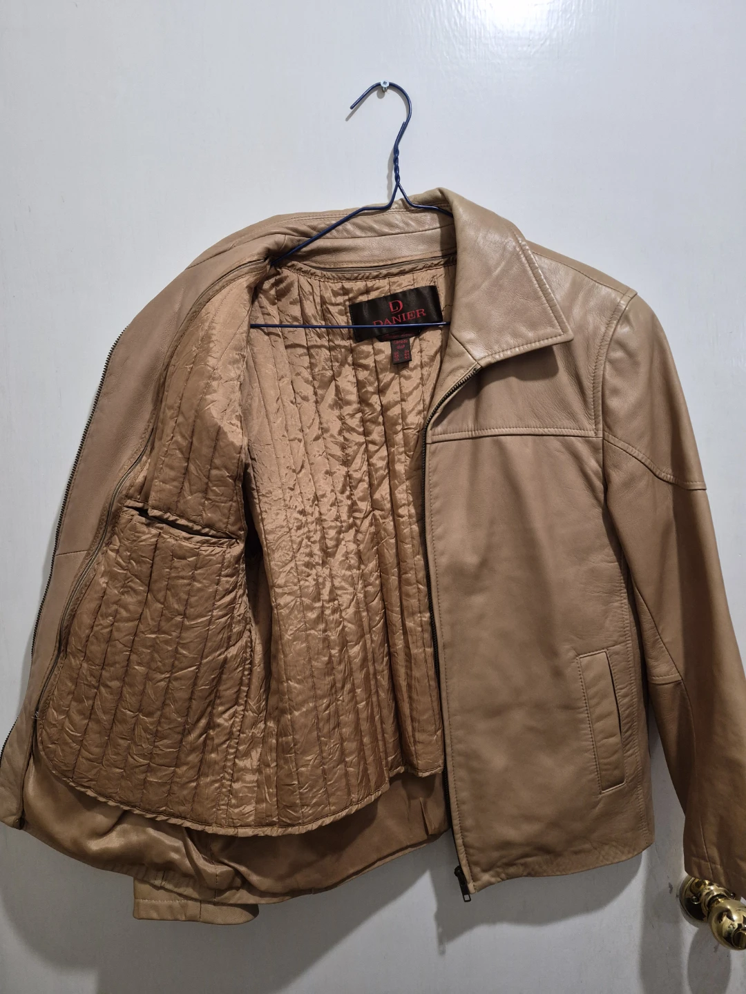Danier Italian Leather Jacket Size S - photo 3