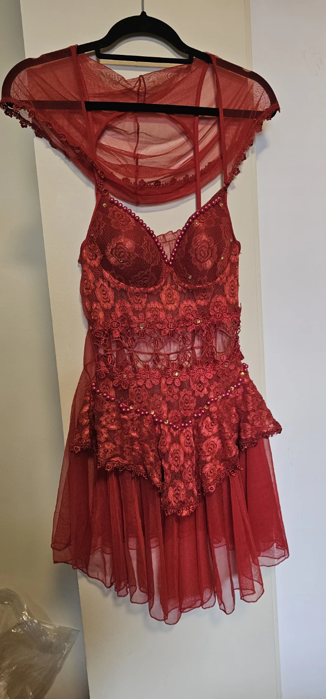 Red Lace and Tulle Lingerie Set with Overlay - photo 3