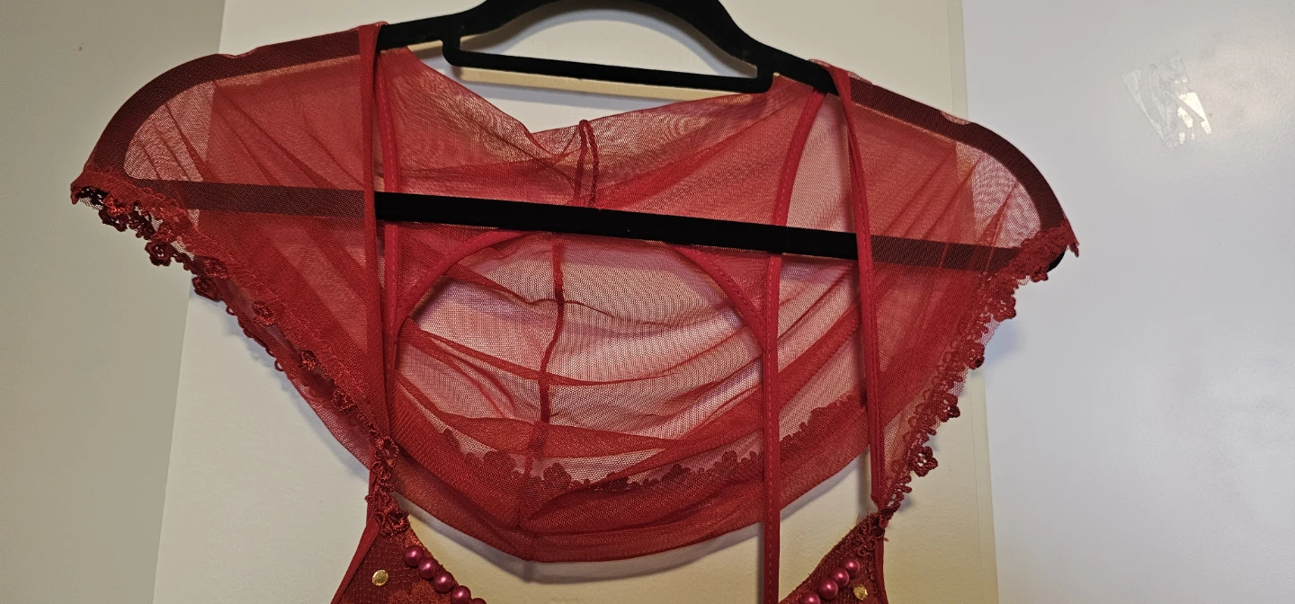 Red Lace and Tulle Lingerie Set with Overlay - photo 4