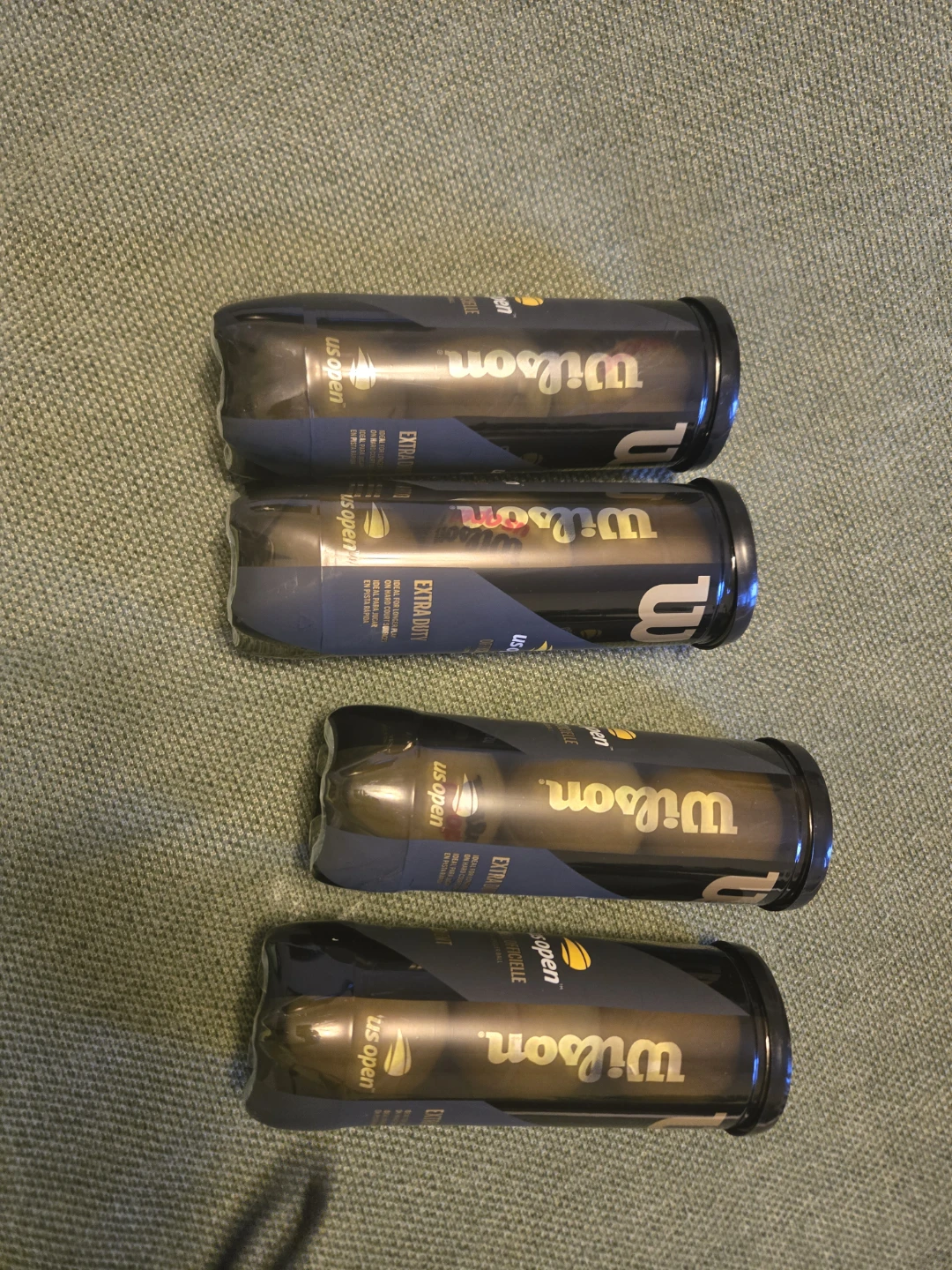 Tennis Racquet, Bag and 4 cans of  Wilson Tennis Balls - photo 3