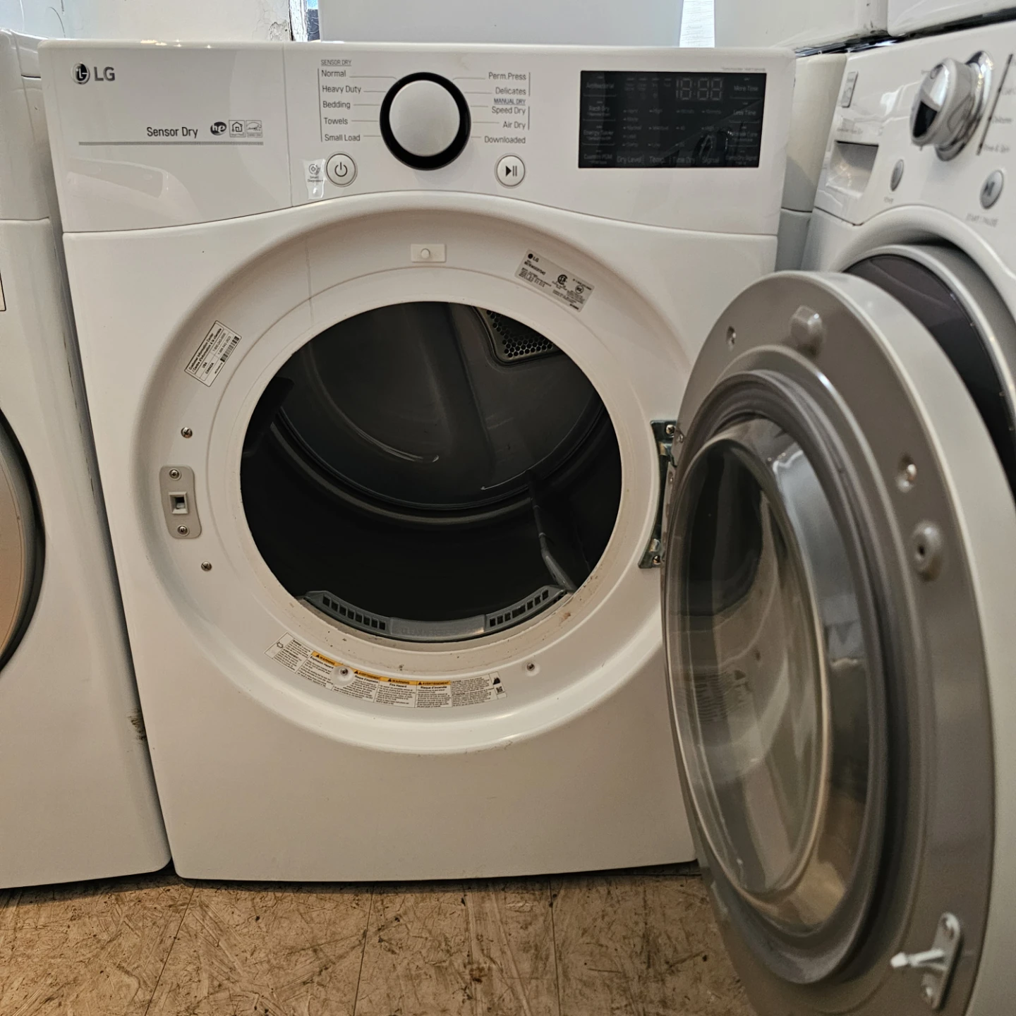 ELECTRIC washer and dryer of the LG brand - photo 4