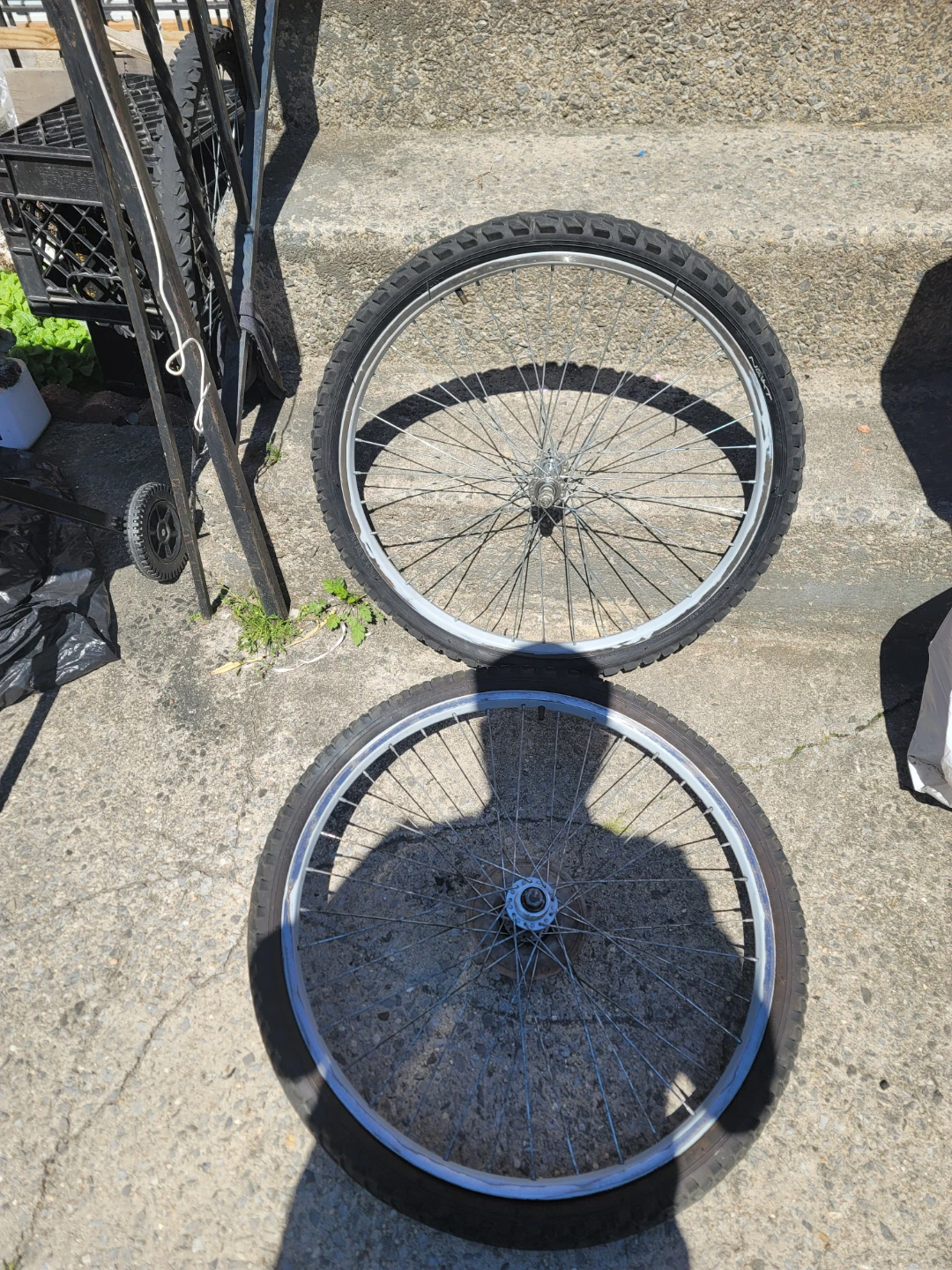 24" x 1.5/1.75 Bicycle Rims (Front and Rear) - photo 3