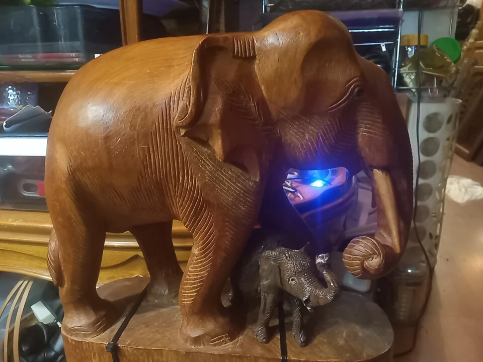 Carved wooden elephant stool - photo 3