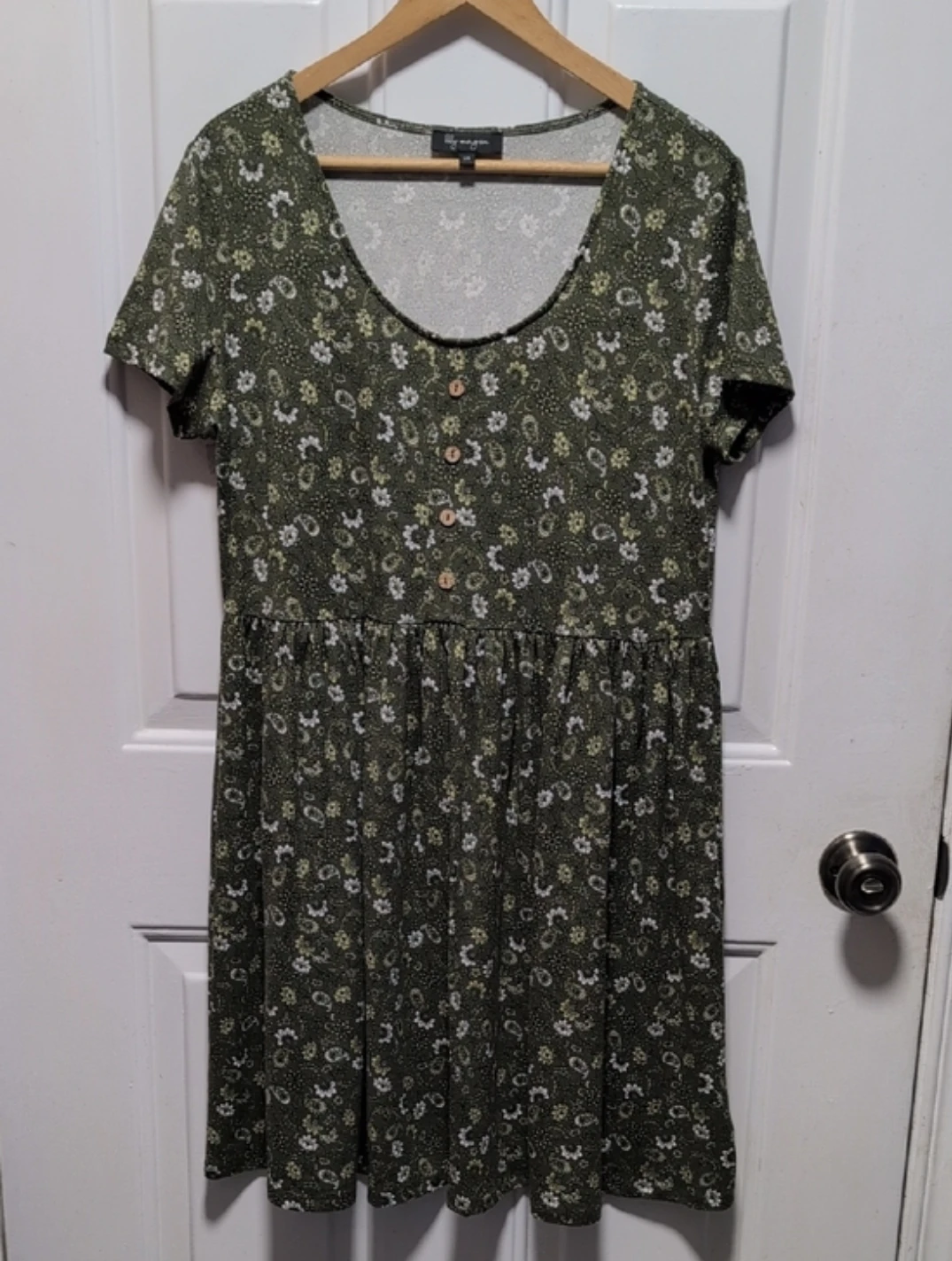 Lily Morgan Green Floral Print Button-Up Dress - Size L/G