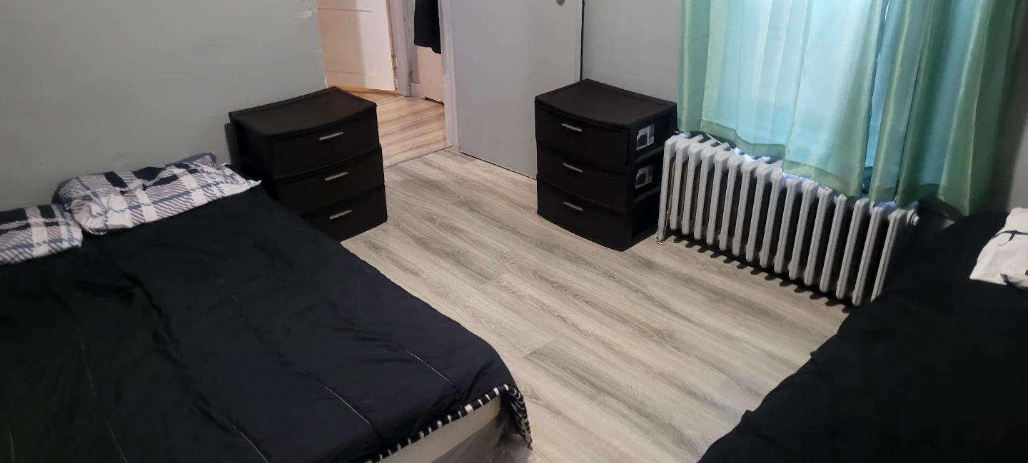 TWO BEDS TWO BATHROOMS - photo 4