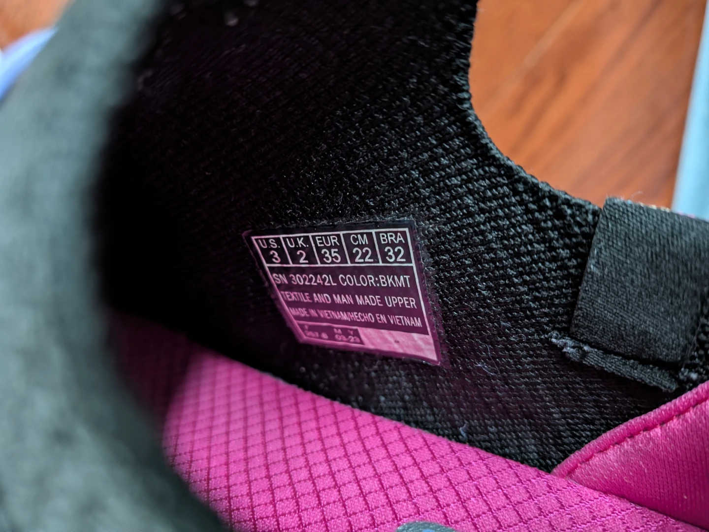 Girls Skechers shoes - photo 4