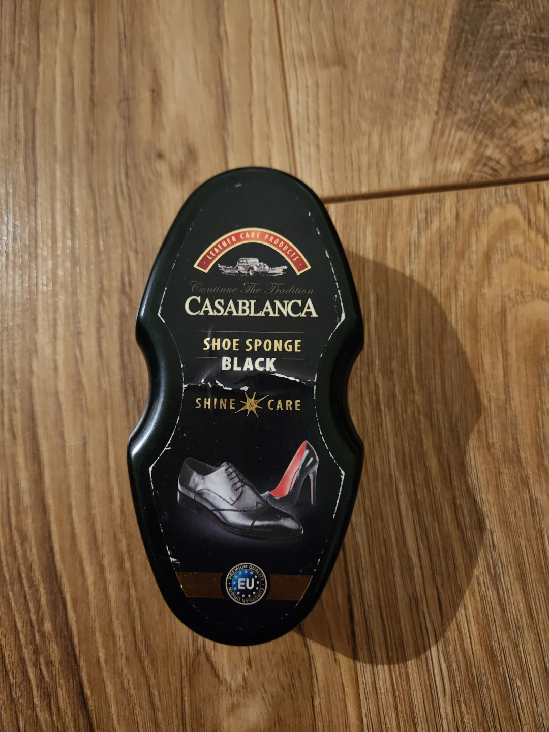 Casablanca Black Shoe Sponge
