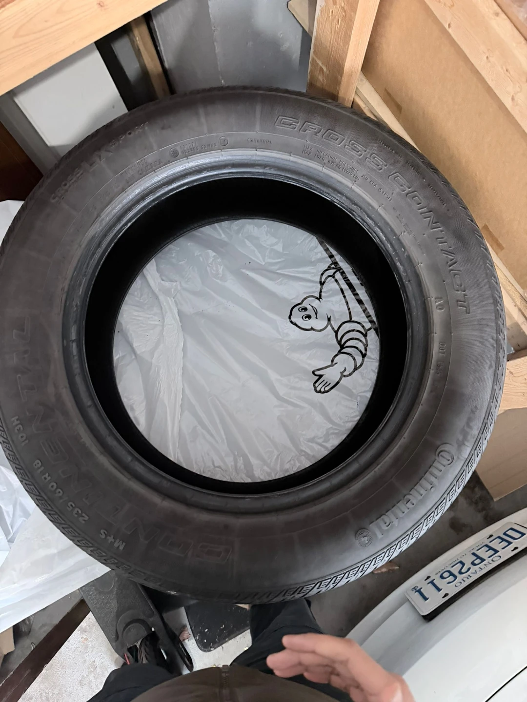 Continental CrossContact Tire 4 pieces (set)