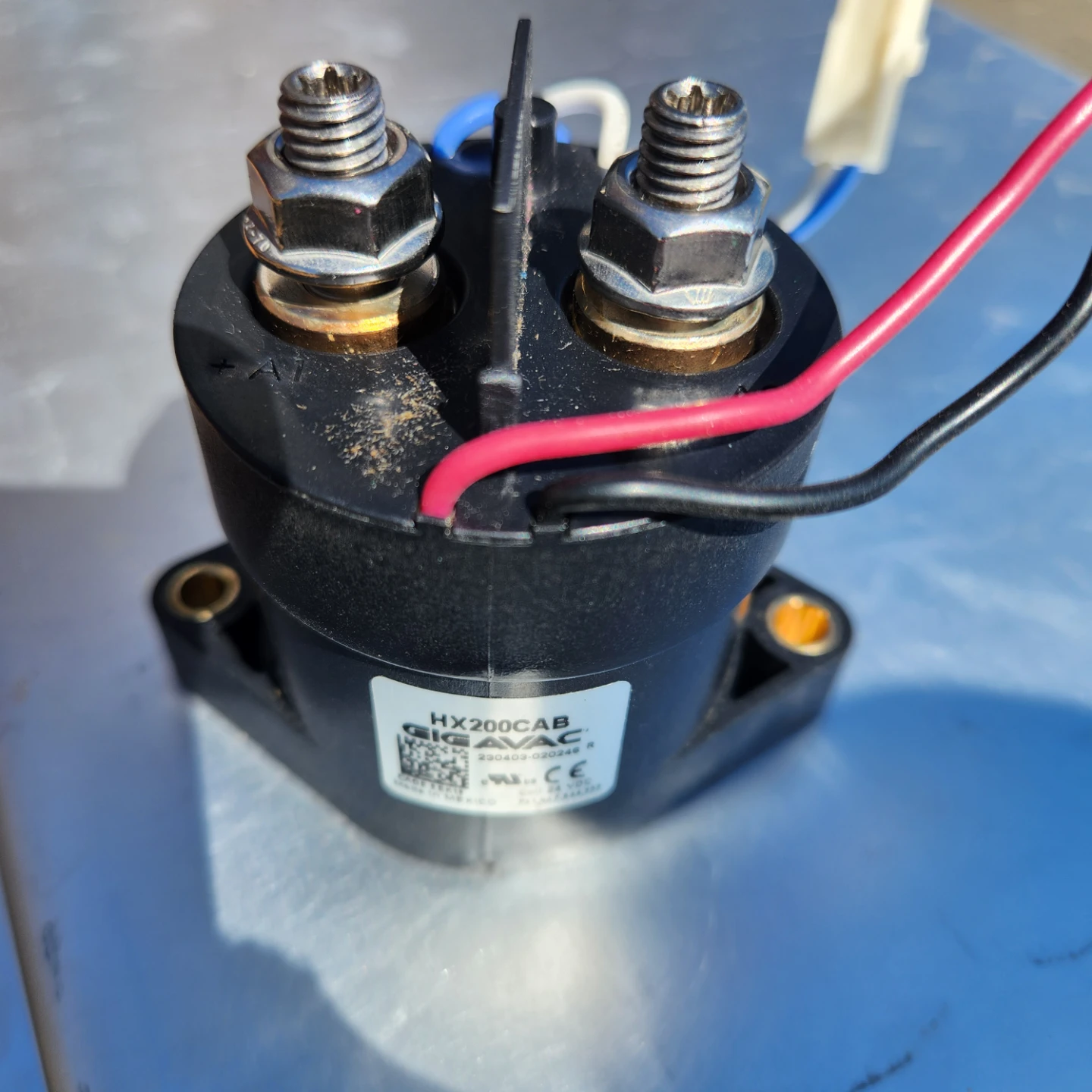 200 A AC/DC contactor Gigavac HX200CAB Contactor 24 VDC coil - photo 2