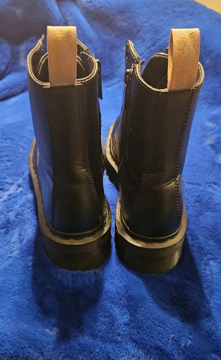 Dr. Martens Black Leather Zip Boots - photo 3