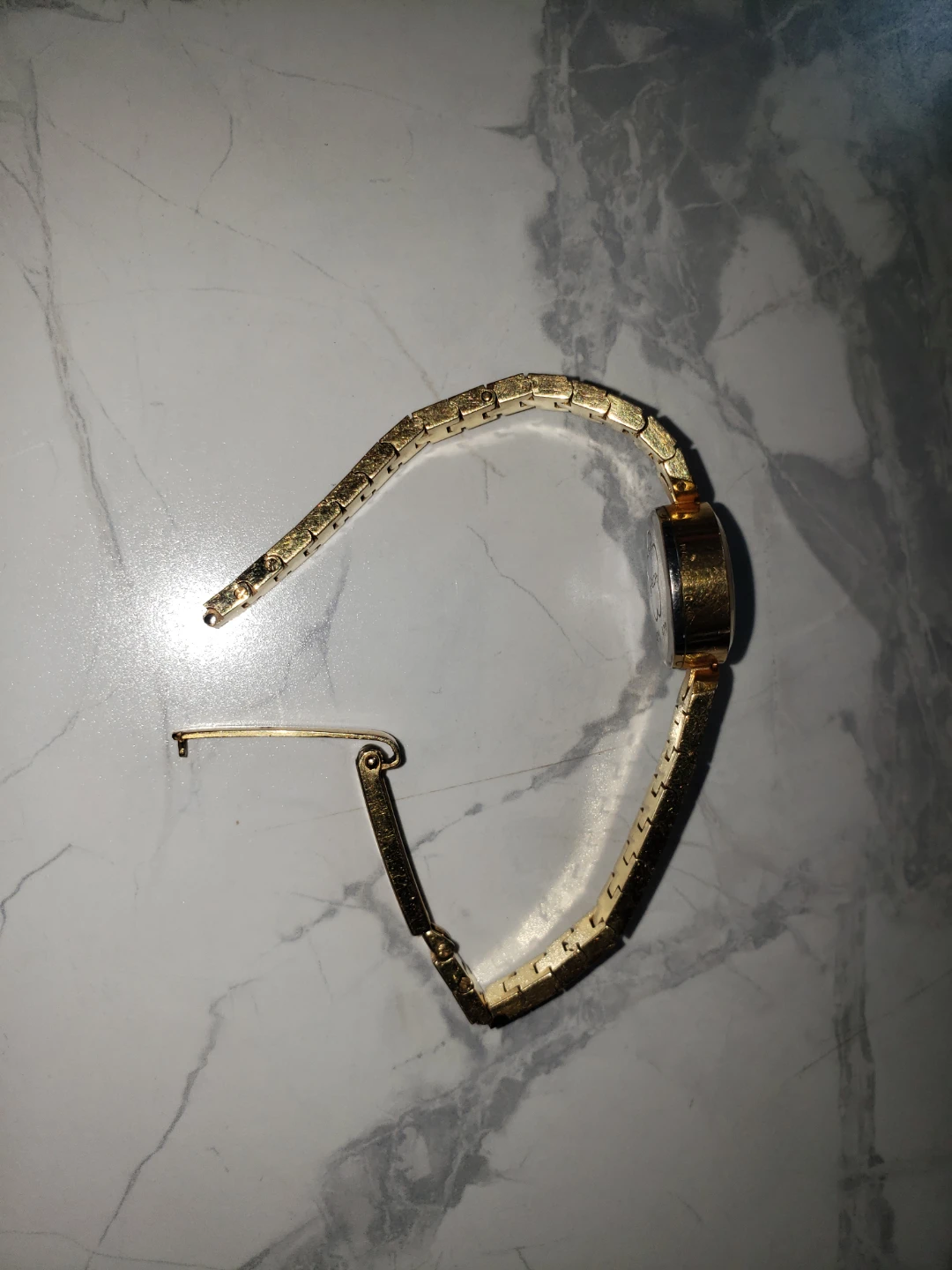 Automatic felca watch needs band fix. - photo 5