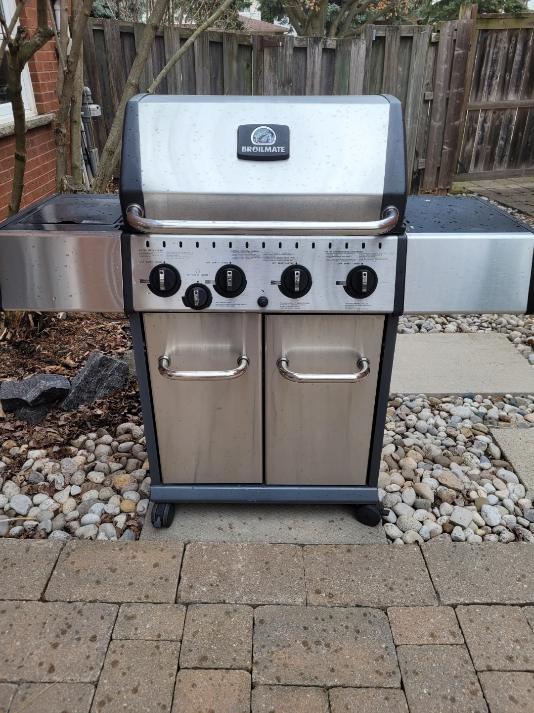 Broilmate Stainless Steel Propane Grill