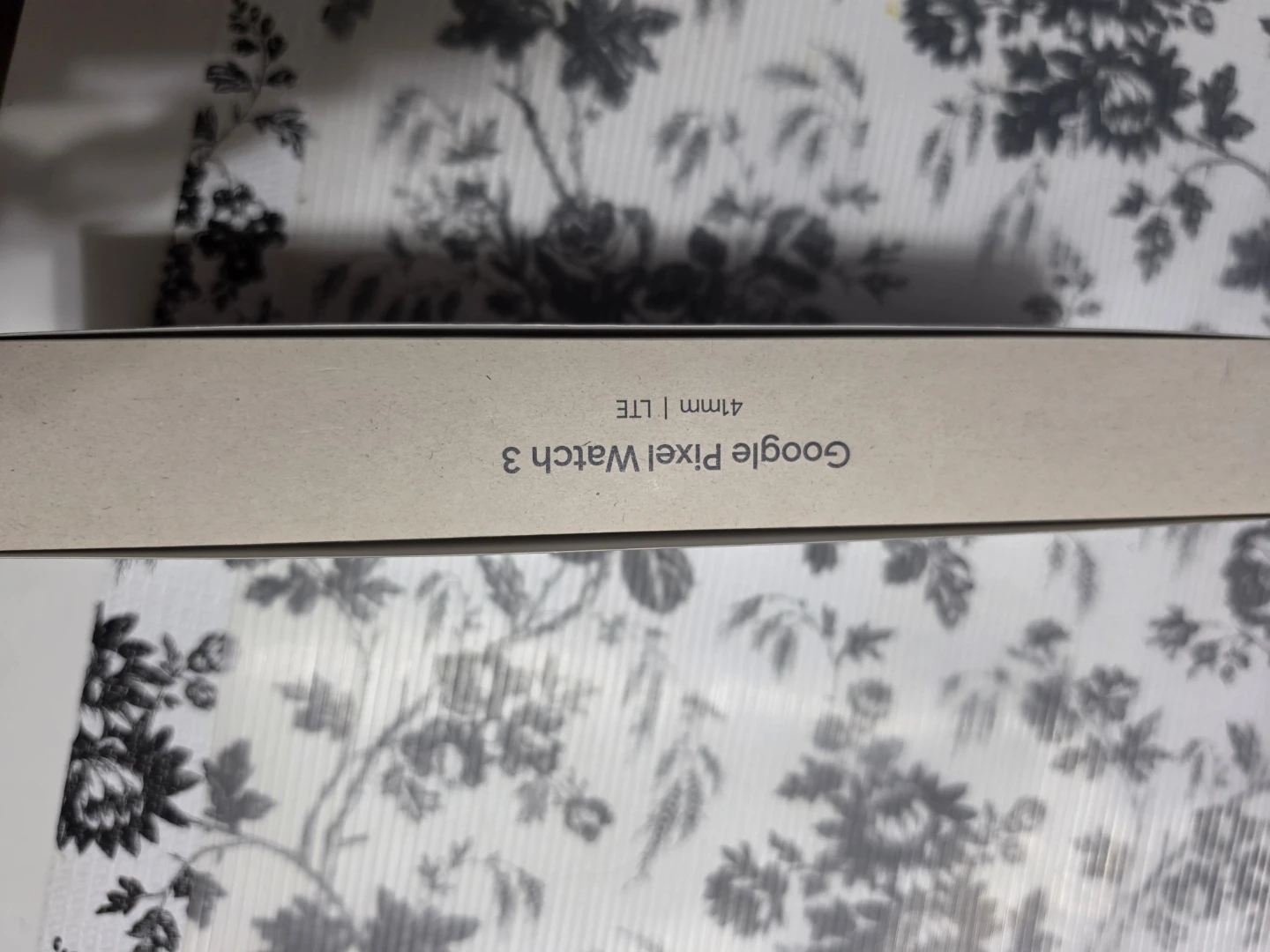 Google Pixel Watch 3 (41mm LTE) - photo 2