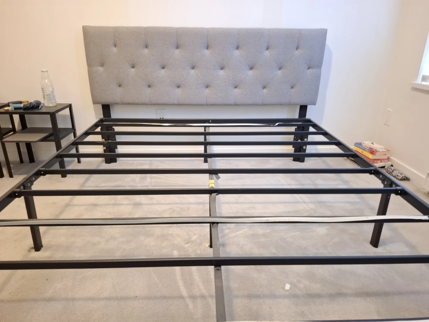 Tufted Grey Upholstered Headboard Metal Bed Frame - photo 4