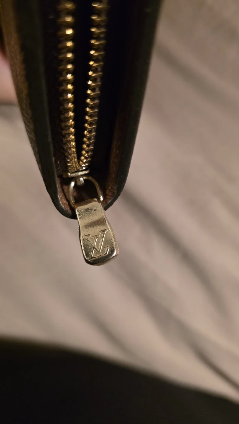 Louis Vuitton Monogram Zip Around Wallet - photo 2