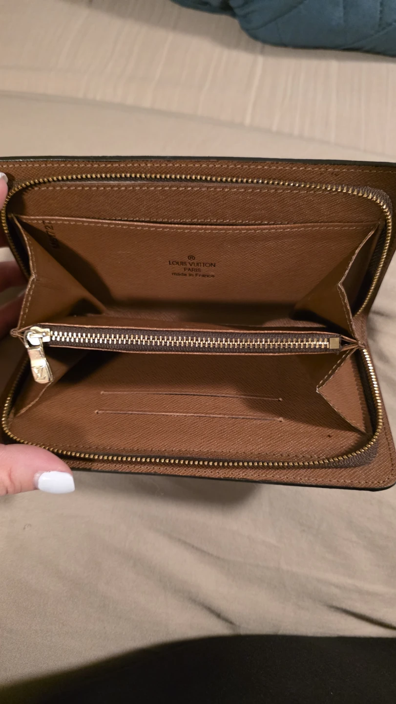 Louis Vuitton Monogram Zip Around Wallet - photo 5