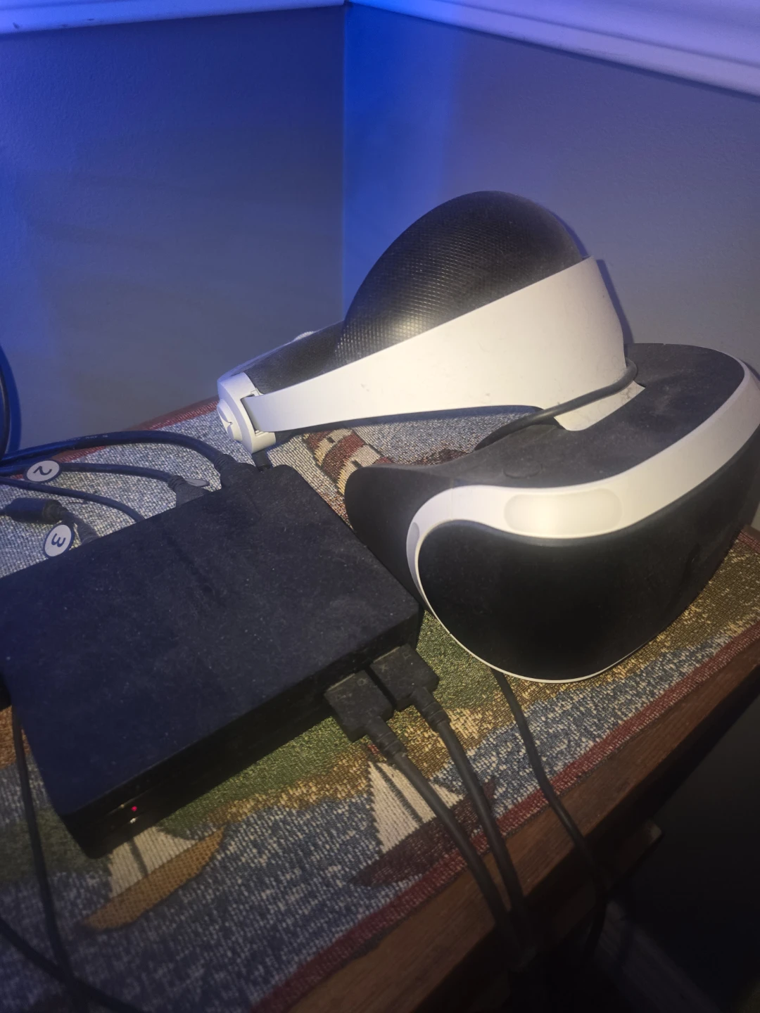PS5 Disc Edition 1TB + PS VR1 Complete Bundle - photo 3