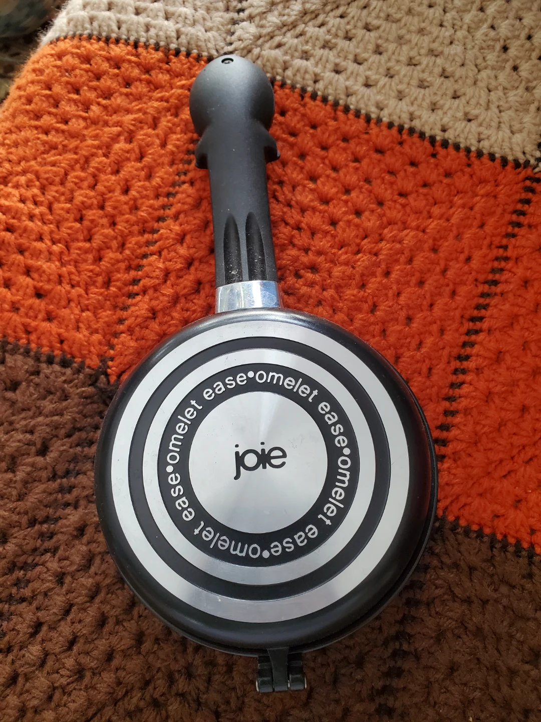 Joie Omelette Ease Pan with Penguin Handle - photo 2