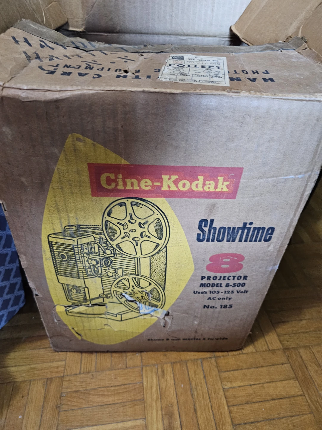 Kodak Showtime 8 Projector - photo 4