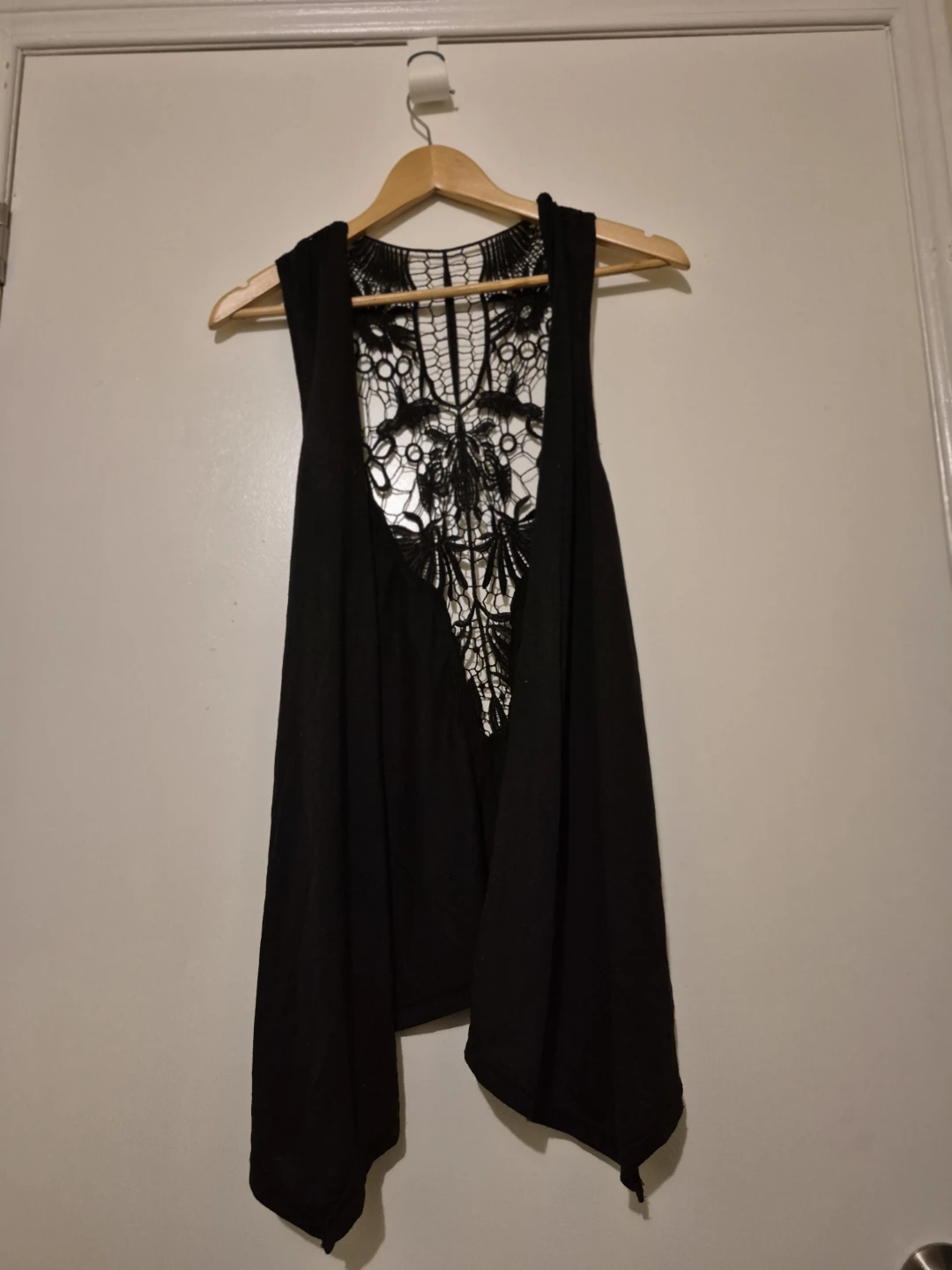 Black Lace Back Vest - photo 2