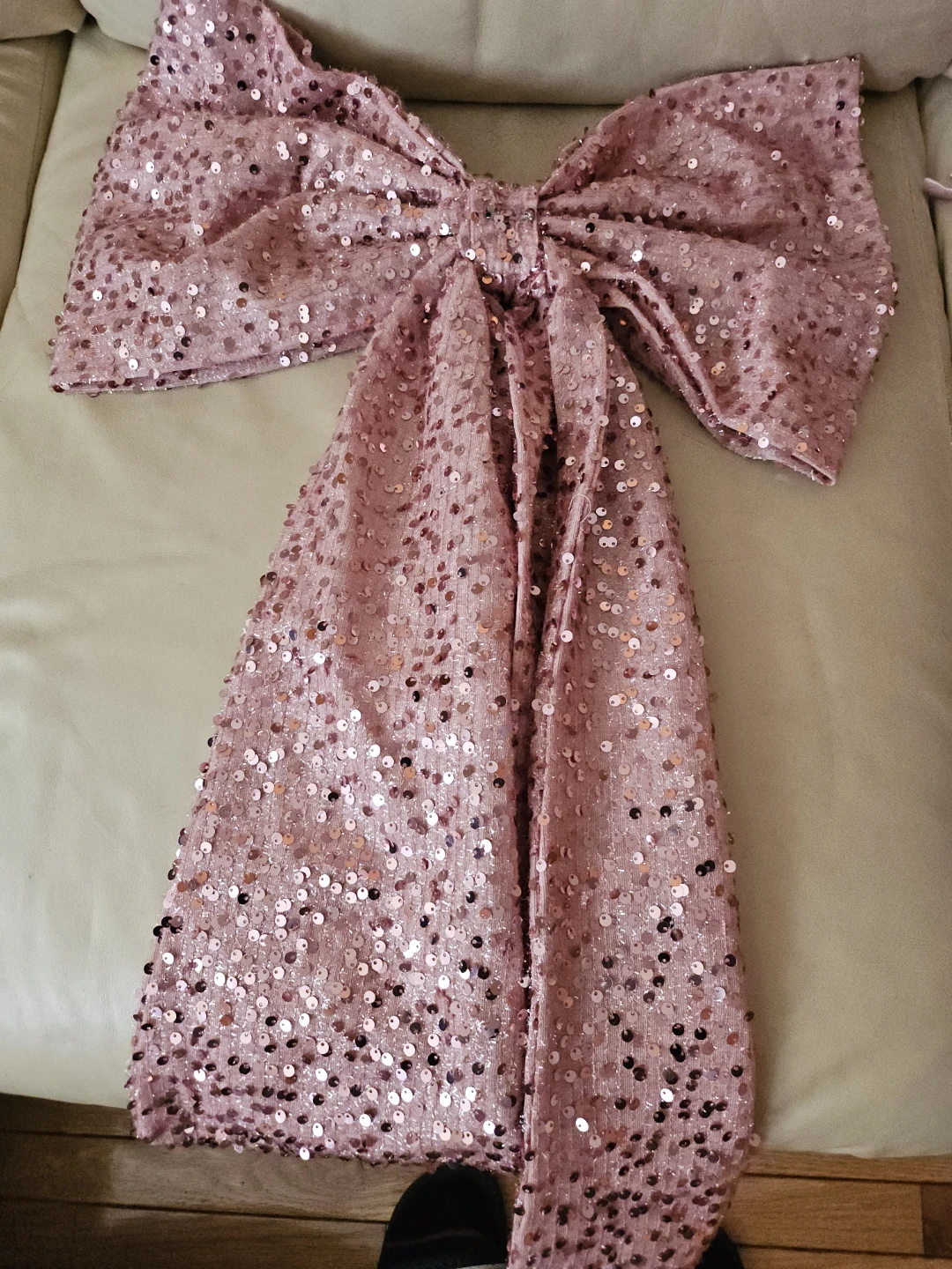 Sparkly Pink Sequin Dress with Bow - photo 5