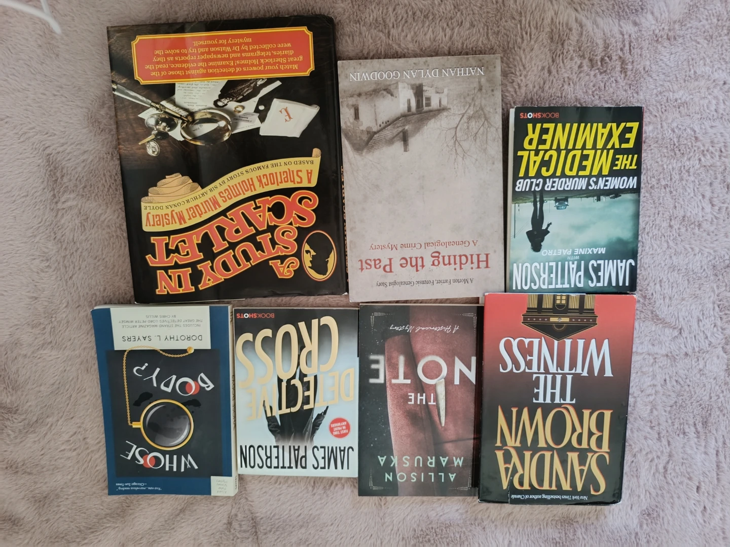 Bundle of 7 Mystery Novels