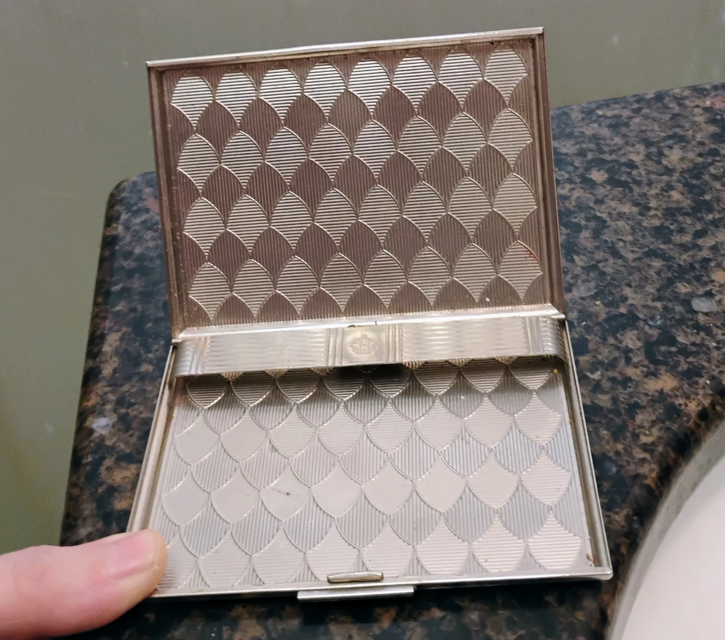 Vintage Mother of Pearl & Silver Tone Card Case
