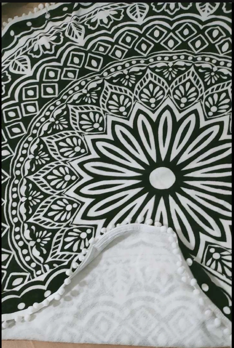 Round Mandala Tapestry Throw - photo 2