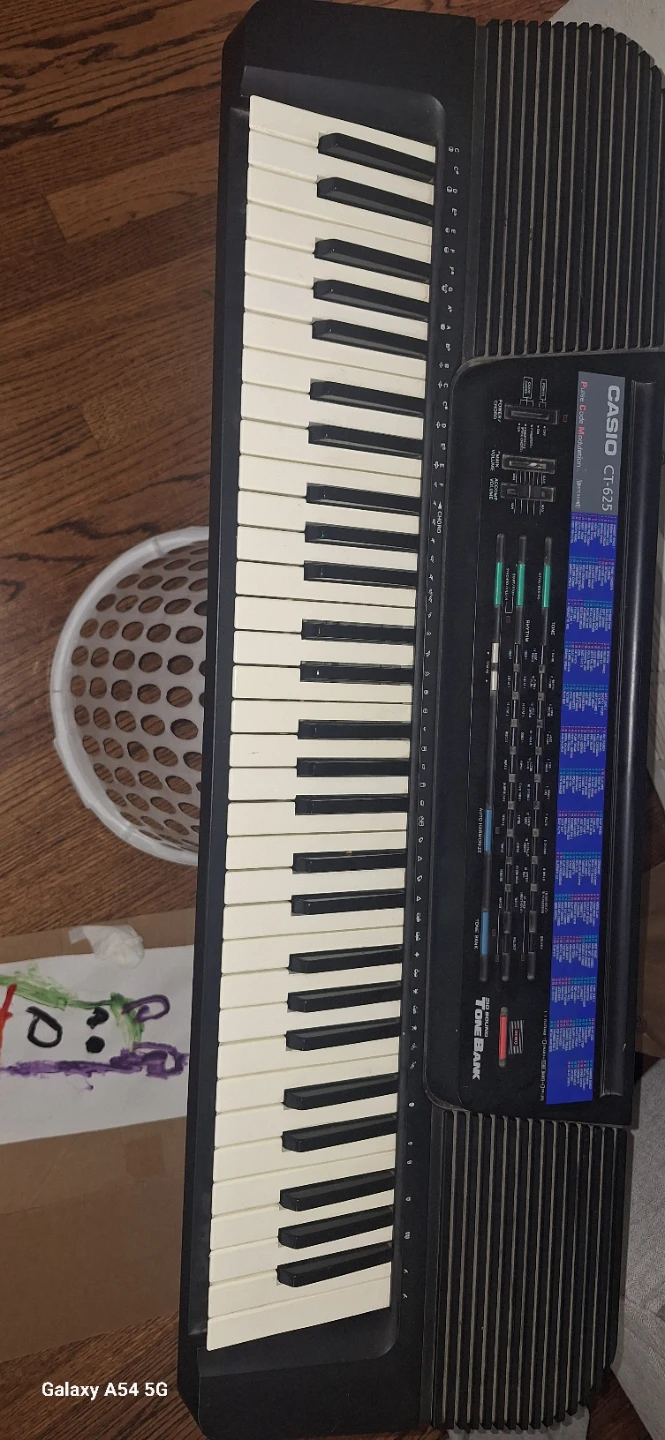Casio CT-645 Tone Bank Keyboard