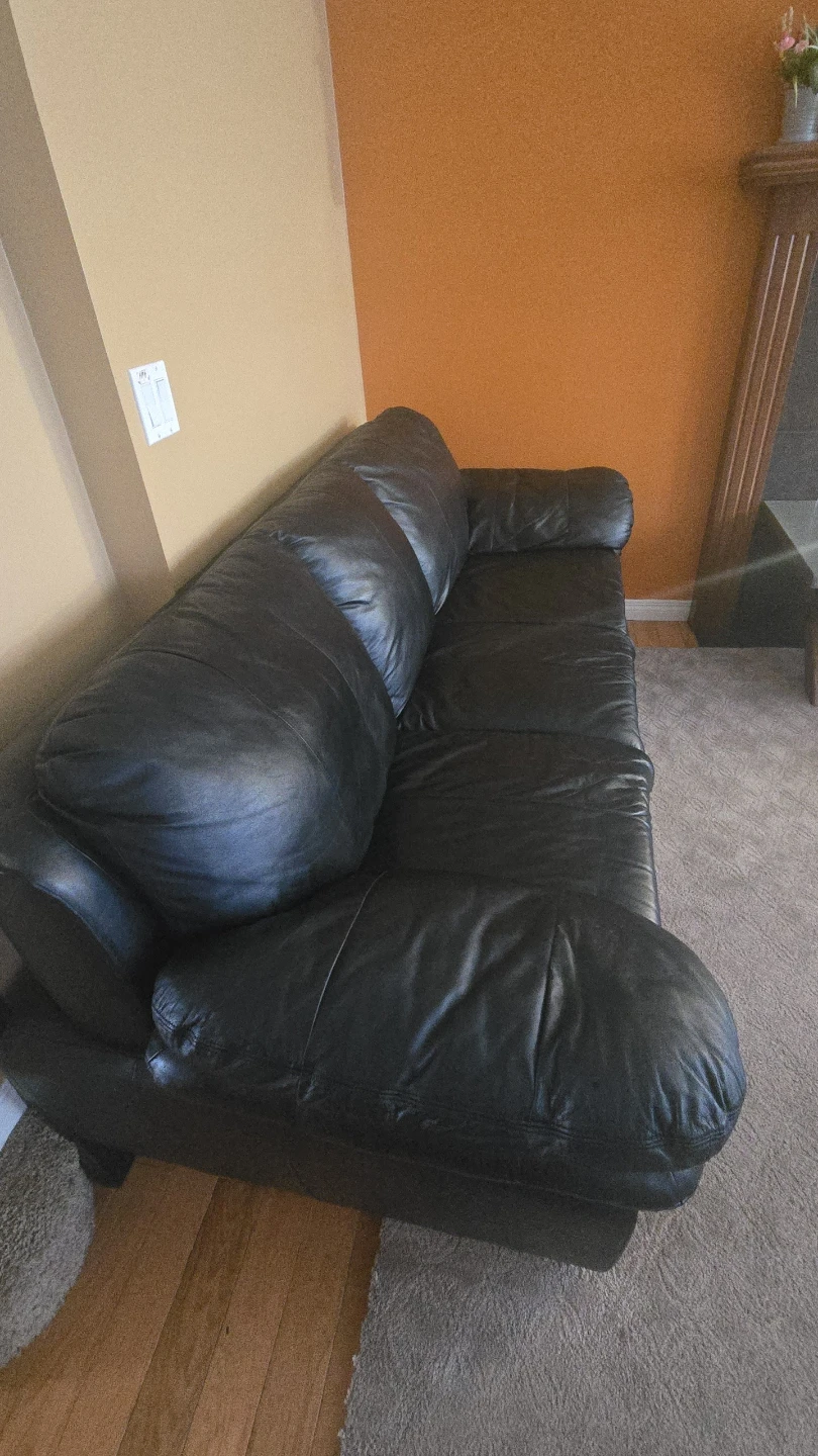 Black Leather Sofa - photo 2