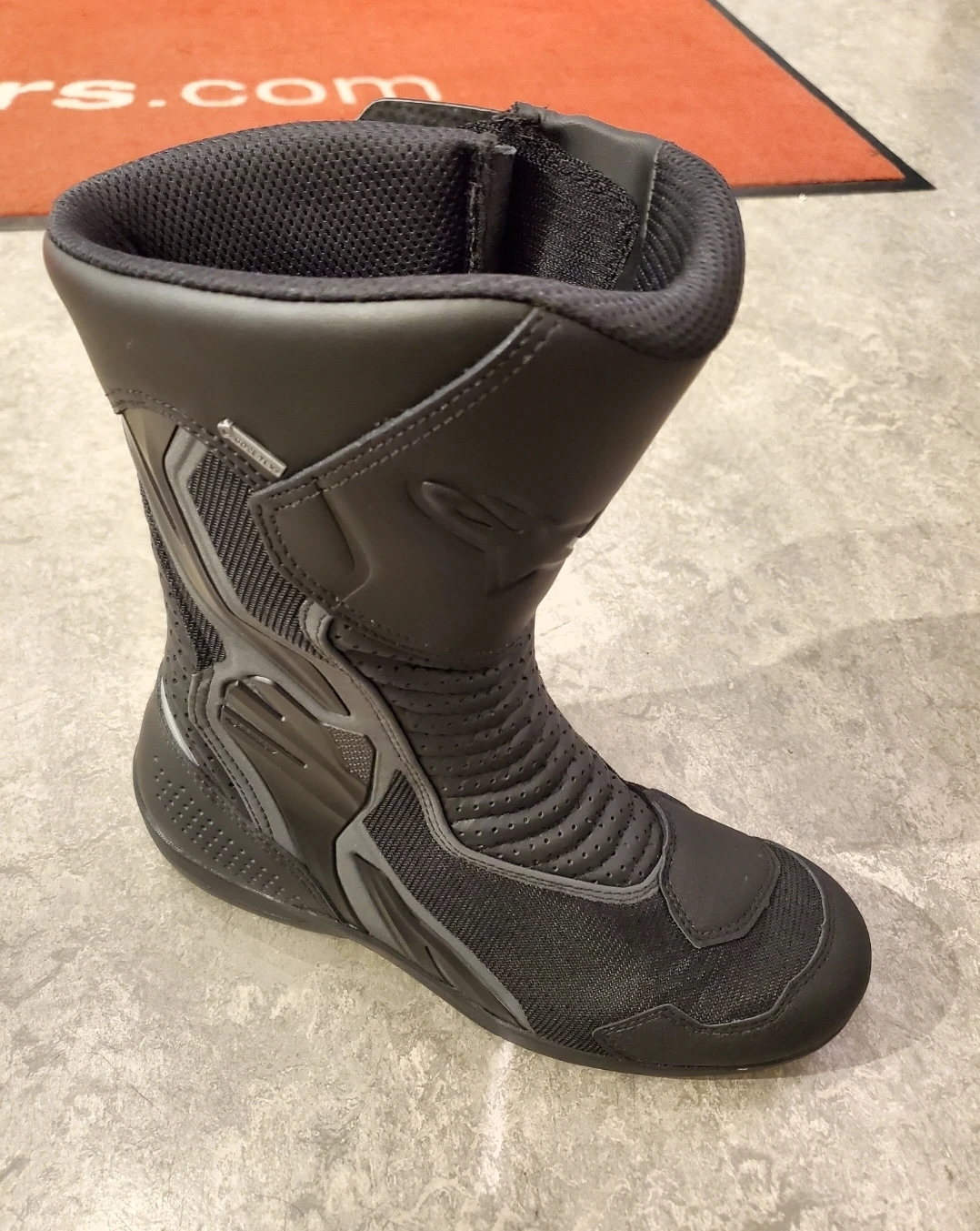 Alpinestars Air Plus v2 Gore-Tex XCR Motorcycle Boots