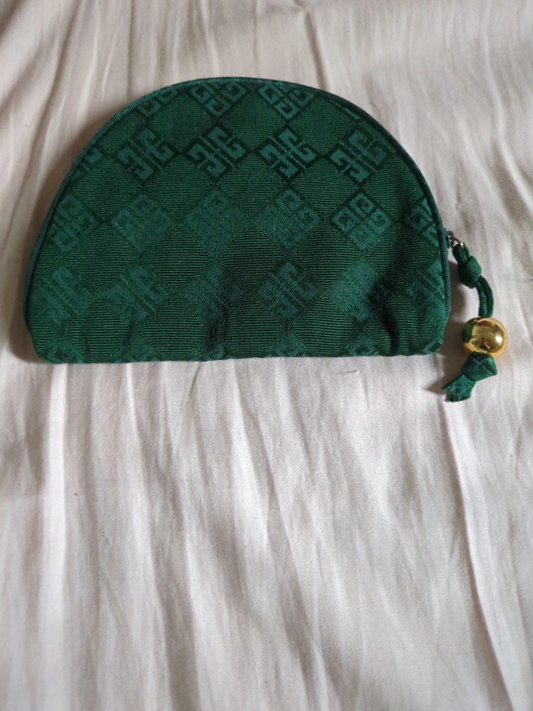 Green patterned purse or makeup bag