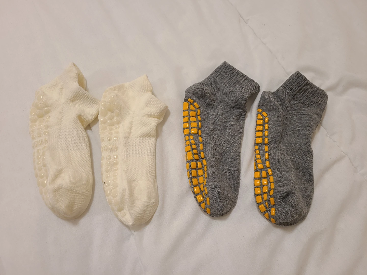 Grip Socks - Grey and Cream