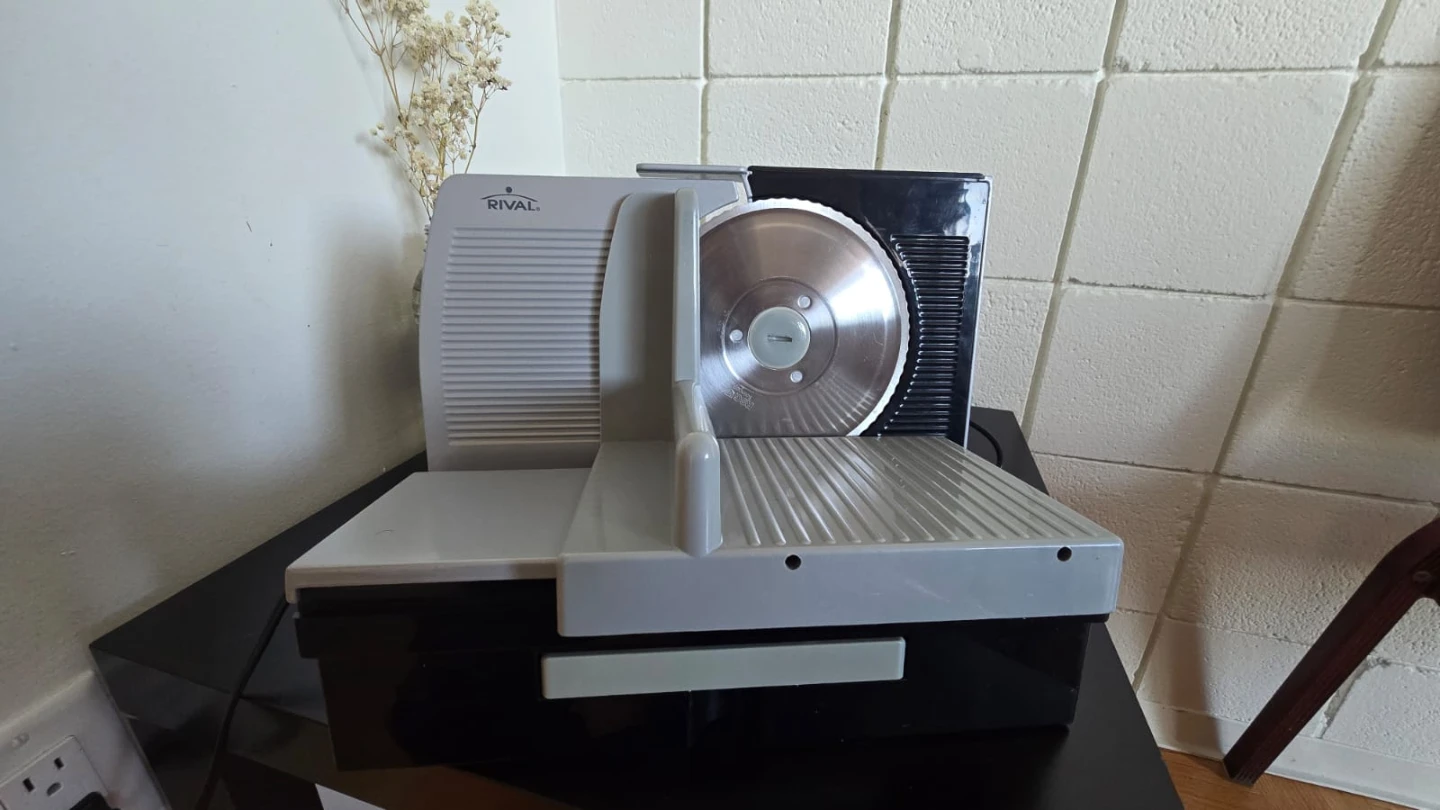 RIVAL Meat Slicer