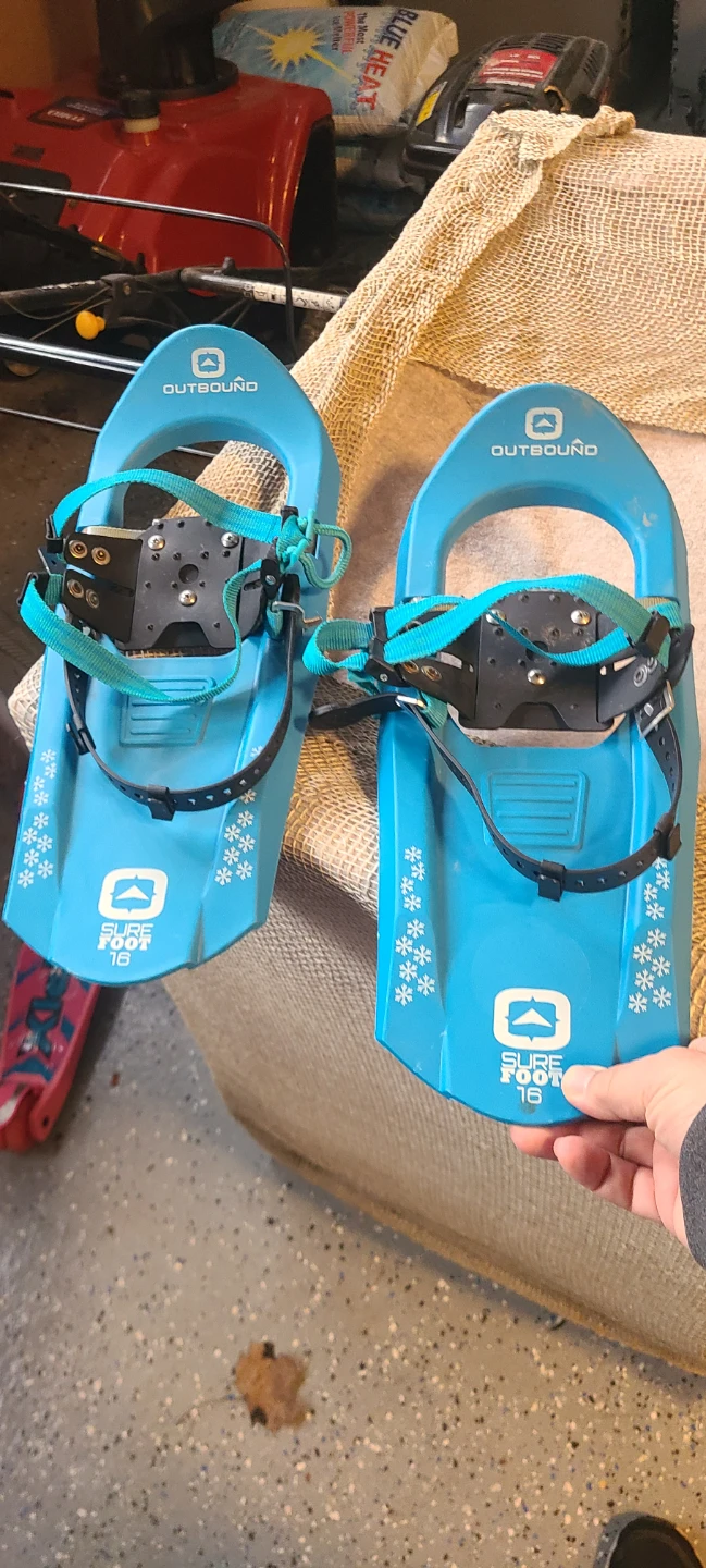 Outbound Sure Foot 16 Snowshoes