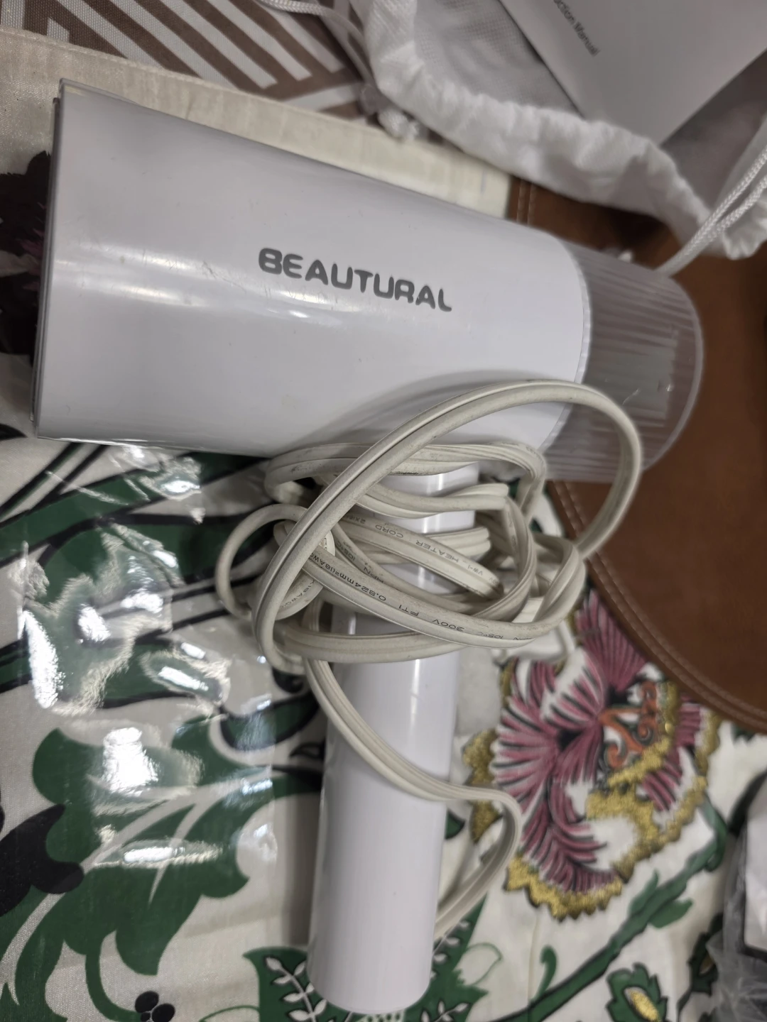 BEAUTURAL Handheld Clothes Steamer
