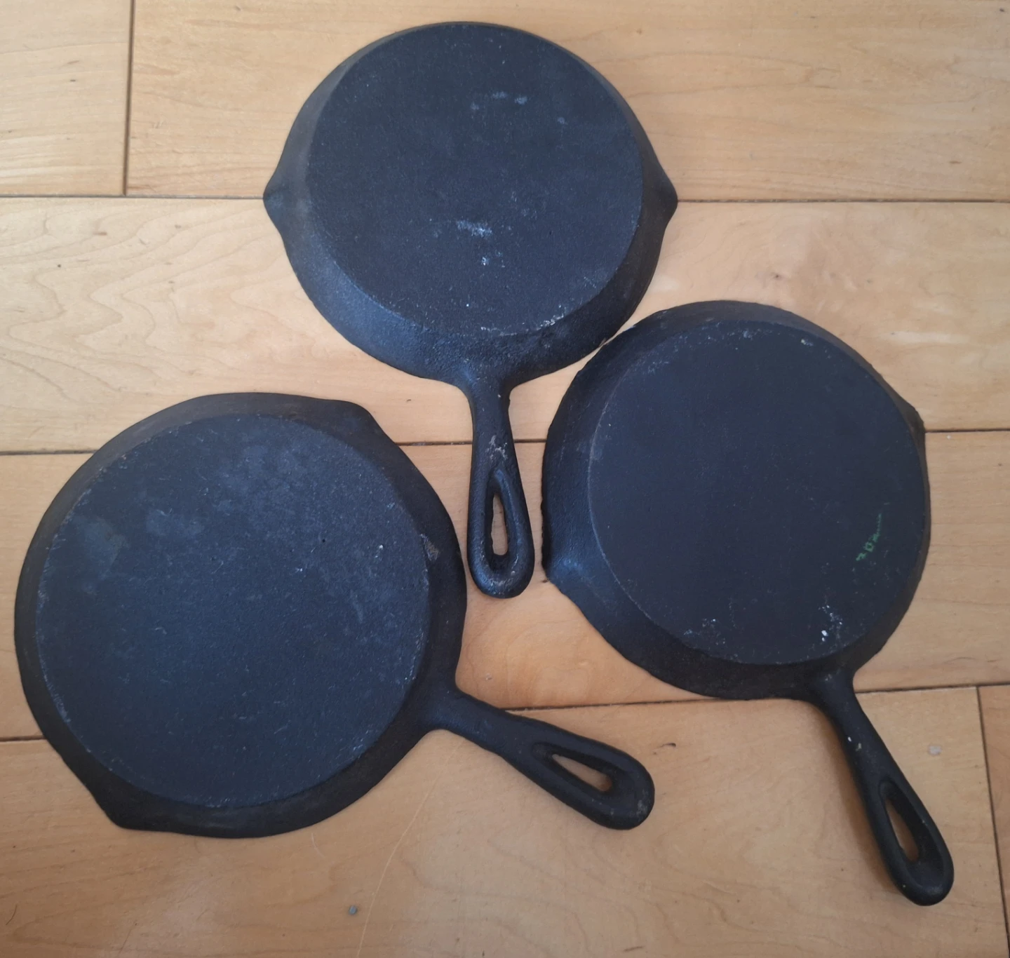 Vintage Cast Iron Skillets with Decorative Embossing - photo 5