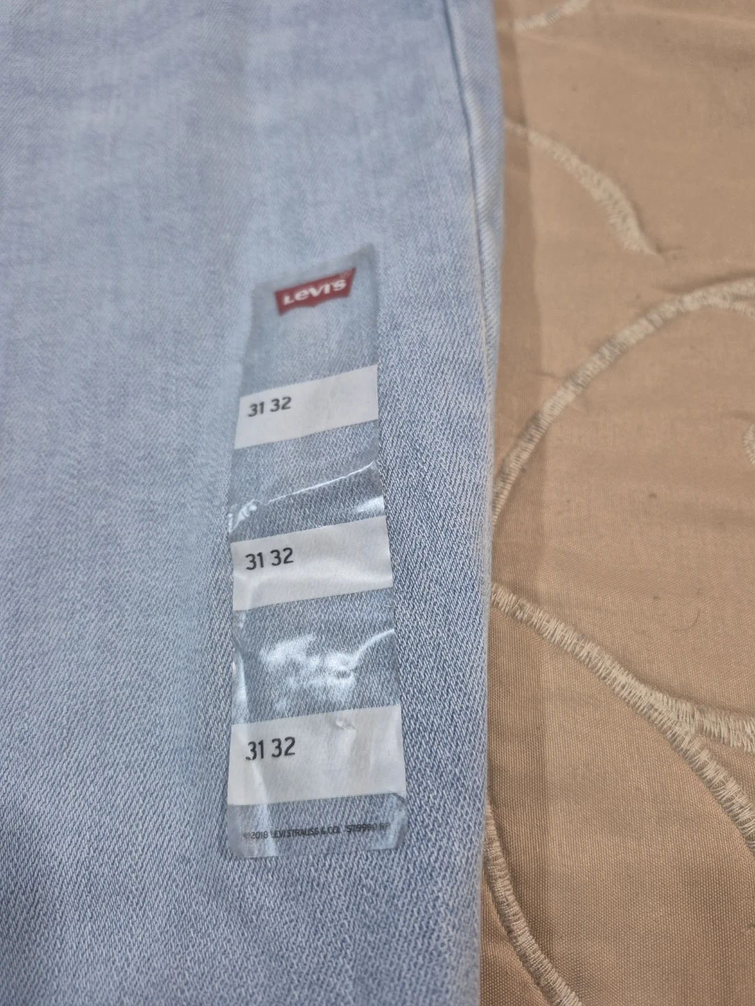 Levi's Women's Jeans Size 31x32 Light Wash - photo 3