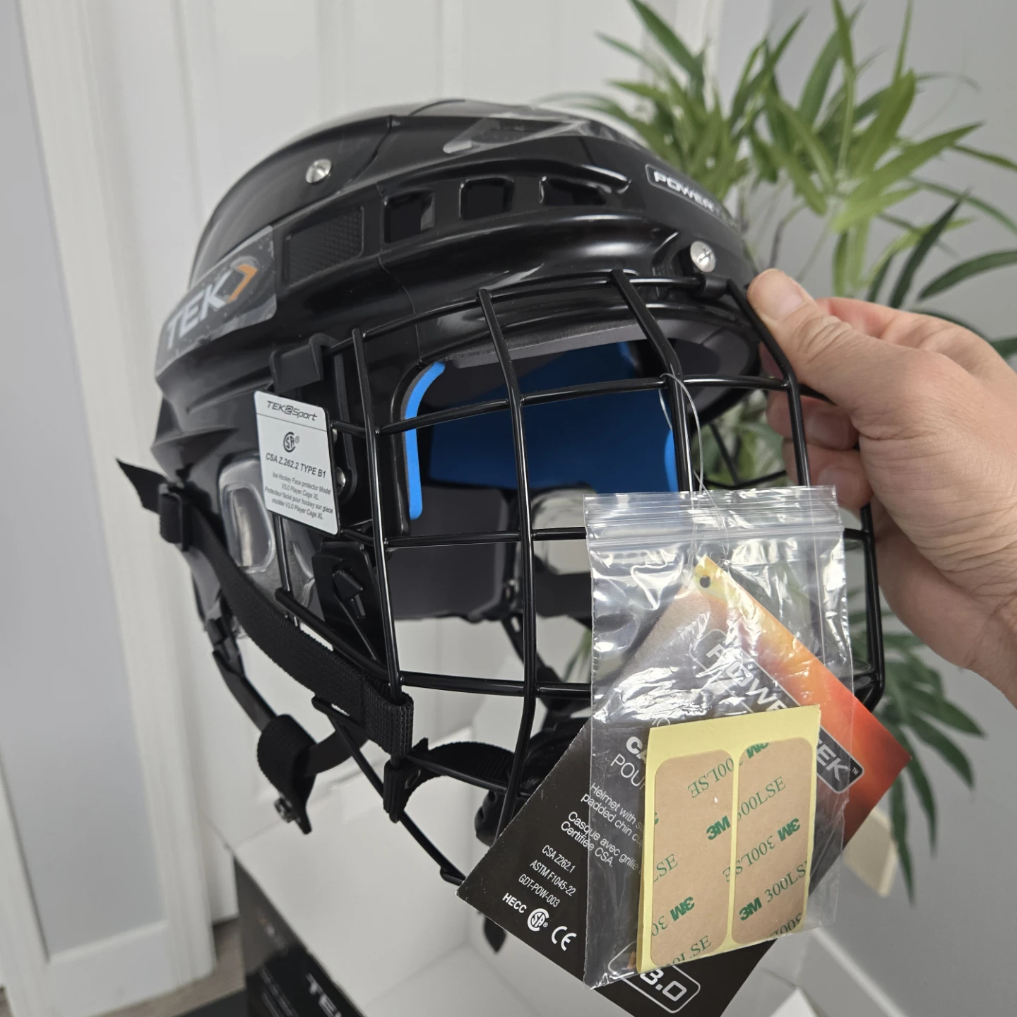Adult skates helmet size XL - photo 4