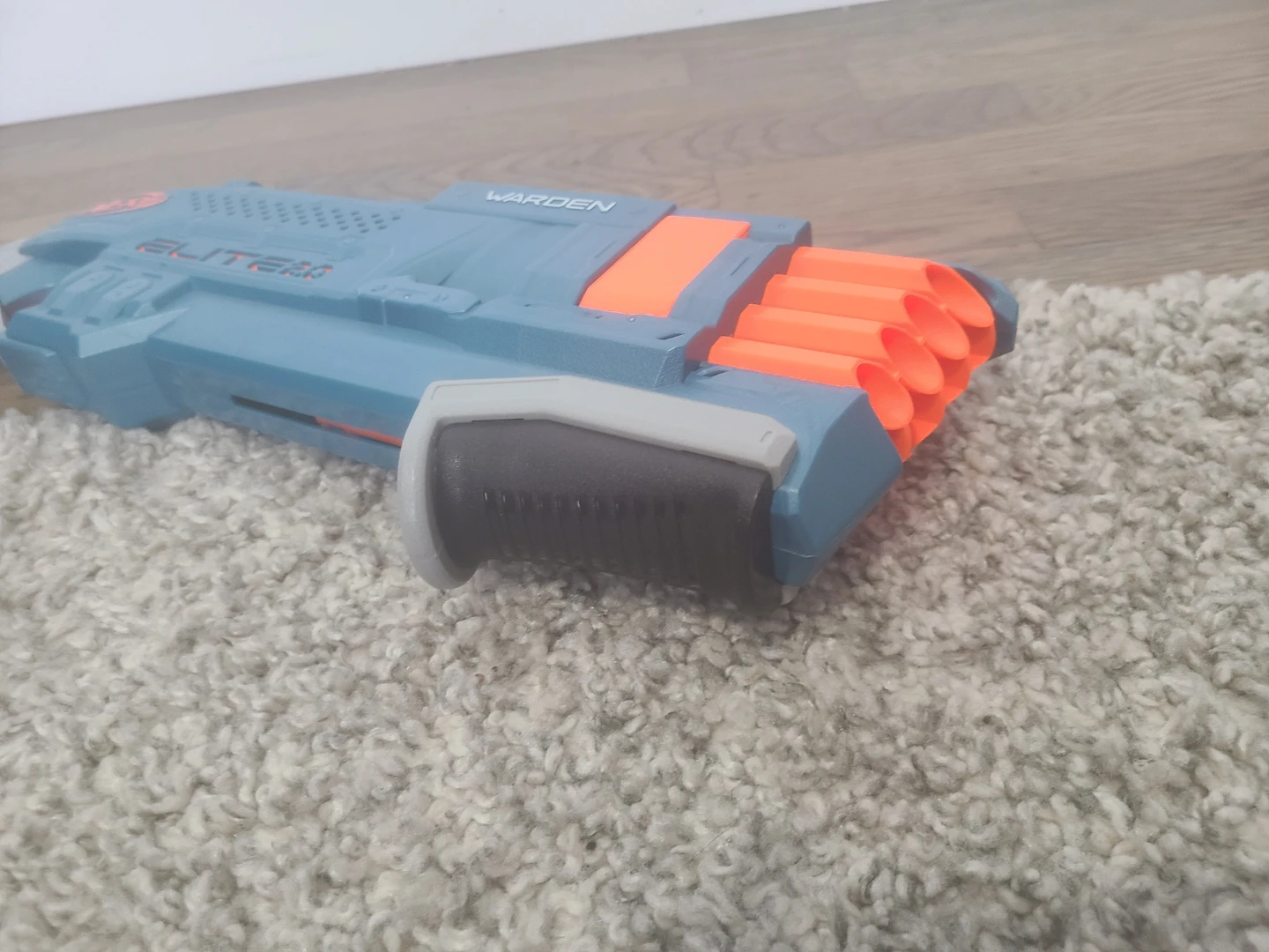 Nerf Elite 2.0 Warden DB-8 Toy Blaster - photo 4