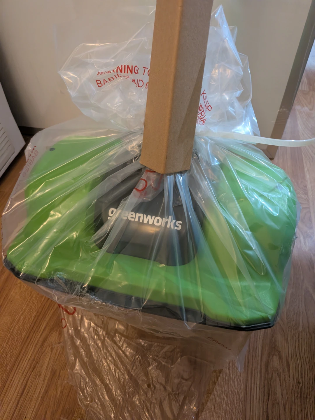 Greenworks 12" 8A Electric Snow Shovel