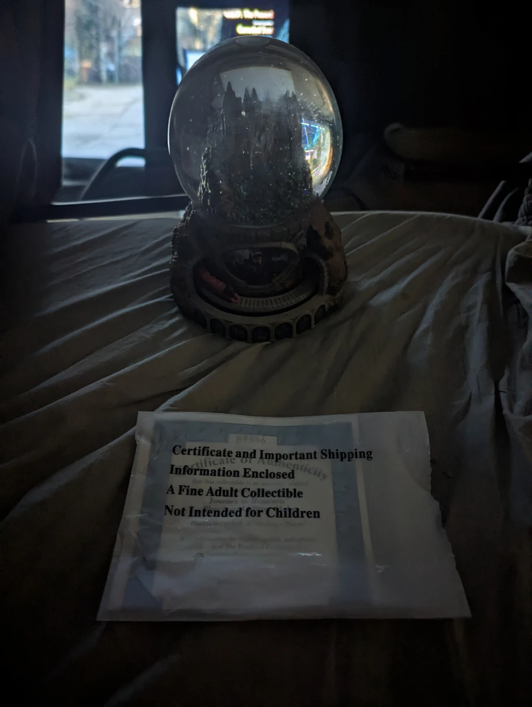 Harry Potter Snow globe with authentication certificate